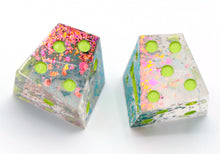 Load image into Gallery viewer, Enchantment - Chiral d6 Pair