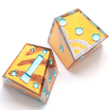 Load image into Gallery viewer, Fresh Cut Grass - Chiral d6 Pair