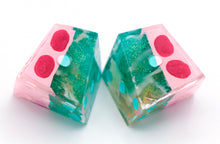 Load image into Gallery viewer, Kirby (mouthful of beach) - Chiral d6 Pair