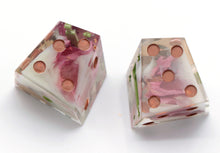 Load image into Gallery viewer, Orym - Chiral d6 Pair