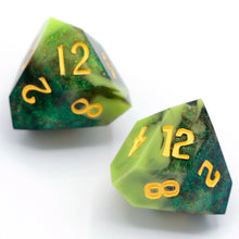 Load image into Gallery viewer, Photosynthesis - Daggerheart d12 Pair