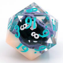 Load image into Gallery viewer, Shellder, but feeling silly - 23mm Oversized d20