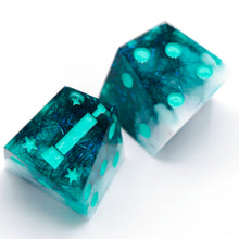 Load image into Gallery viewer, Taiga - Chiral d6 Pair