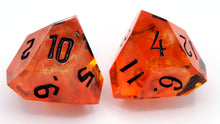 Load image into Gallery viewer, Aflame - Daggerheart d12 Pair
