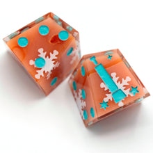 Load image into Gallery viewer, Chetney - Chiral d6 Pair

