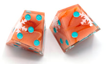 Load image into Gallery viewer, Chetney - Chiral d6 Pair
