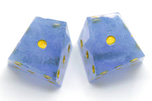 Load image into Gallery viewer, Divination - Chiral d6 Pair
