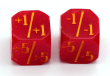 Load image into Gallery viewer, Loyal - 8d6 MtG Counter Set
