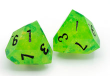 Load image into Gallery viewer, Ooze - Daggerheart d12 Pair
