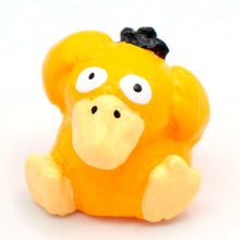 Load image into Gallery viewer, Psyduck  - 23mm Oversized d20
