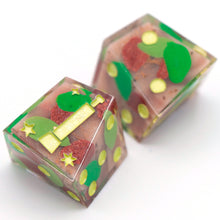 Load image into Gallery viewer, Strewn Leaves - Chiral d6 Pair
