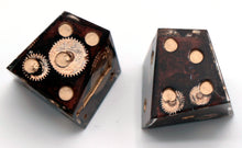 Load image into Gallery viewer, Widgets - Chiral d6 Pair
