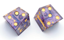 Load image into Gallery viewer, Wizard&#39;s Construct - Chiral d6 Pair

