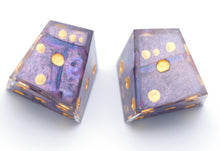 Load image into Gallery viewer, Wizard&#39;s Construct - Chiral d6 Pair
