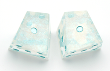 Load image into Gallery viewer, Frost Breath - Chiral d6 Pair
